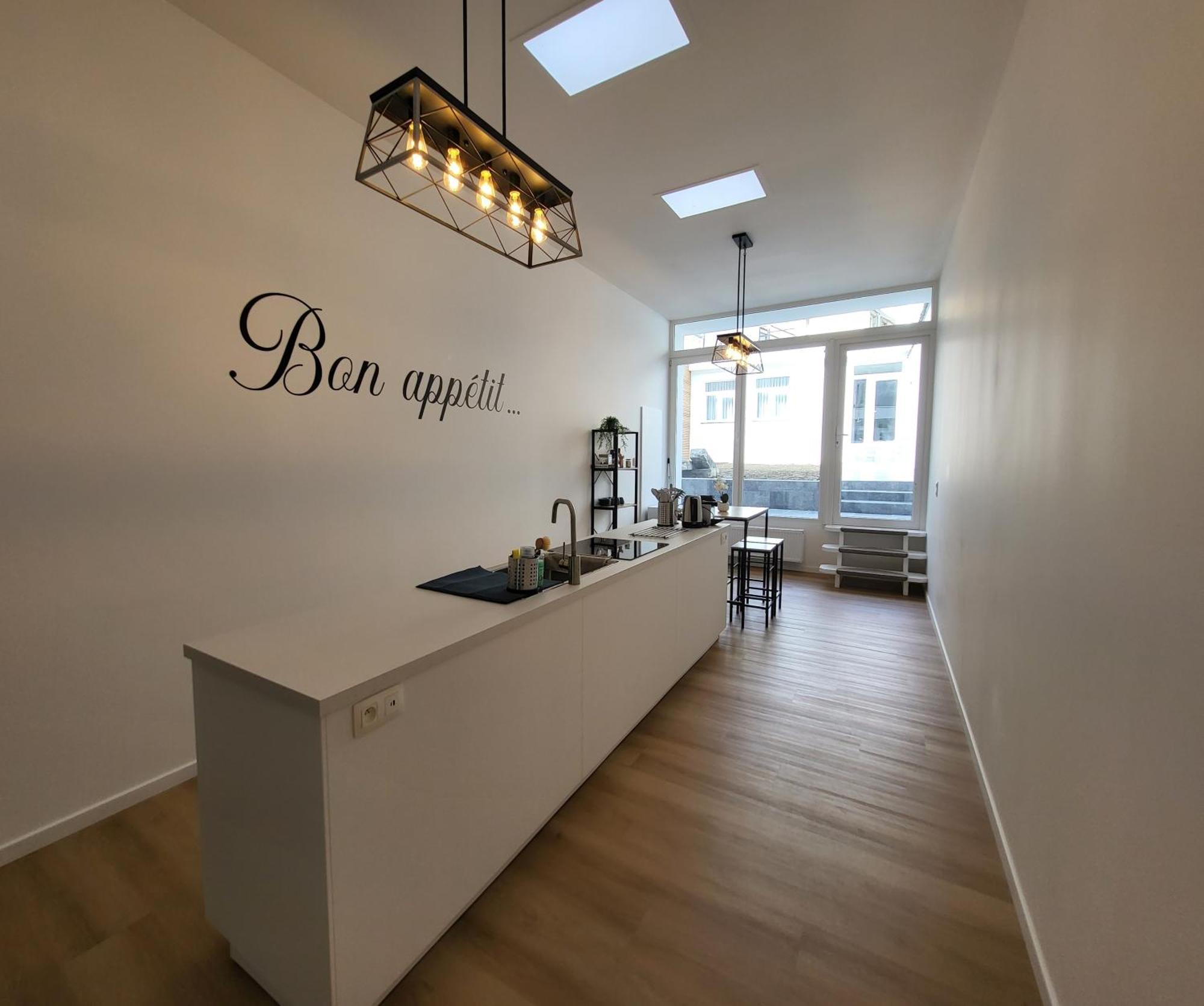 Private Rooms - European Quarter Brussel Bagian luar foto